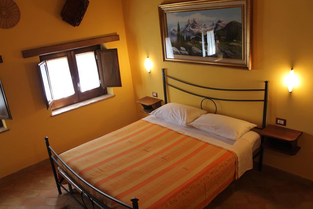 Agriturismo Borgo Pirolino Orvieto Cameră foto